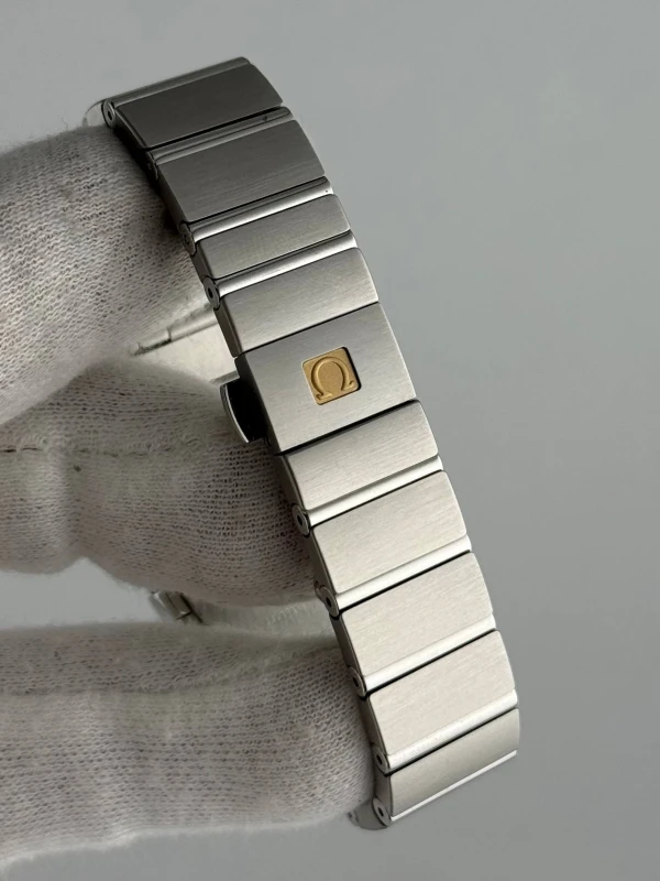 Omega 123.10.27.60.56.001 9