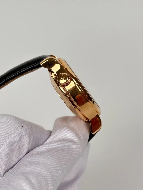 Jaeger LeCoultre Memovox 1702440 5