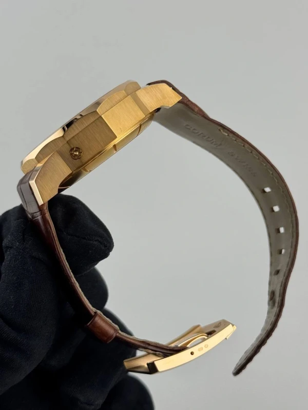 Corum Challenger Chrono 753.692.55/0002 AG12 6