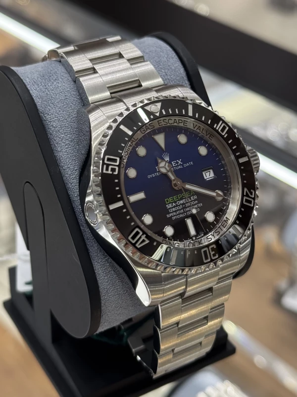 Rolex D -BLUE DIAL 126660-0002 3