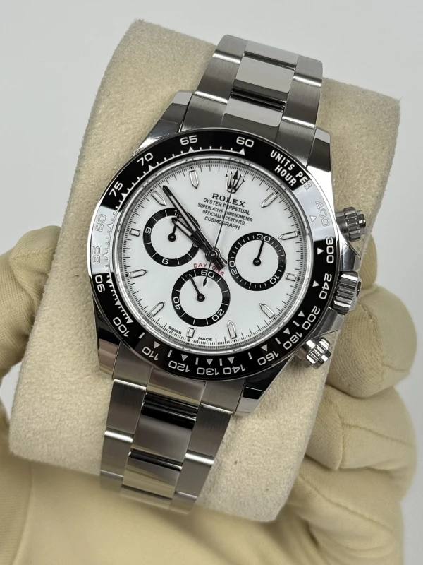 Rolex Cosmograph Daytona 40mm Steel 126500ln-0001 3