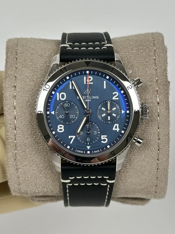 Breitling AVI CHRONOGRAPH 42 TRIBUTE TO VOUGHT F4U CORSAIR A233801A1C1X1 2