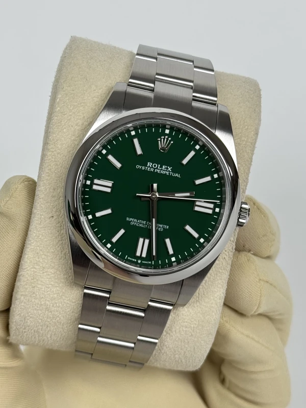 Rolex 41 mm Steel 124300-0005 4