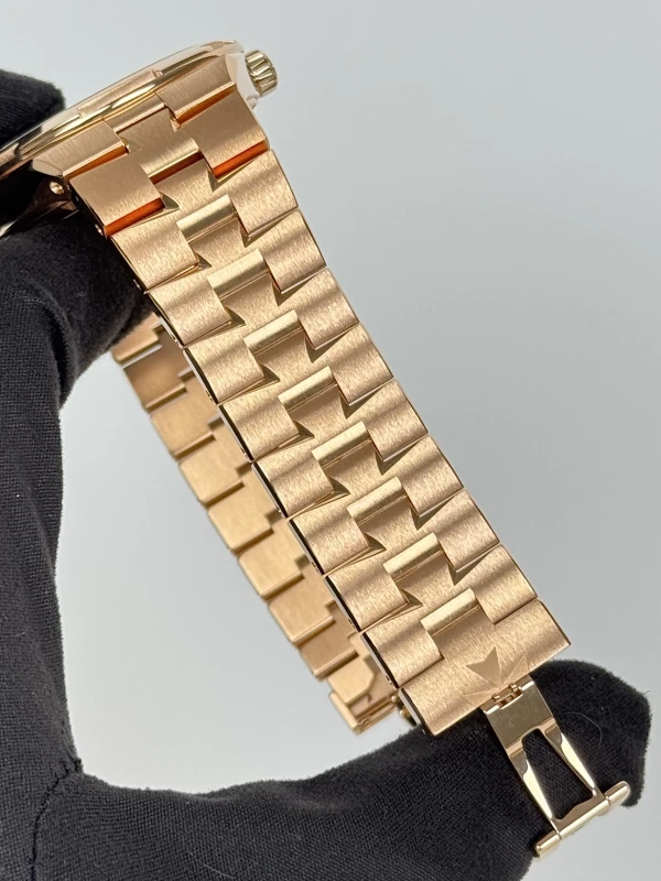 Vacheron Constantin self-winding 4500V/110R-B705 7