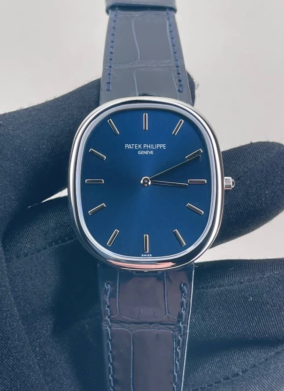 Patek Philippe 5738P-001 5