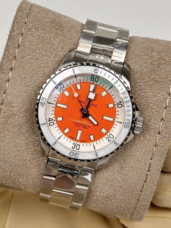 Breitling SUPEROCEAN AUTOMATIC 36 A17377211O1A1 4