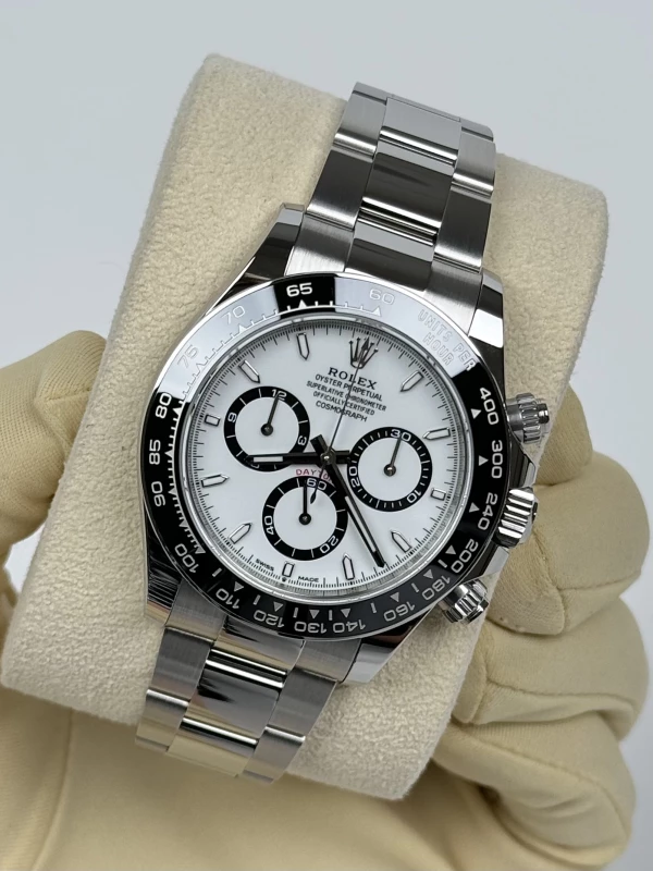 Rolex Cosmograph Daytona 40mm Steel 126500ln-0001 4