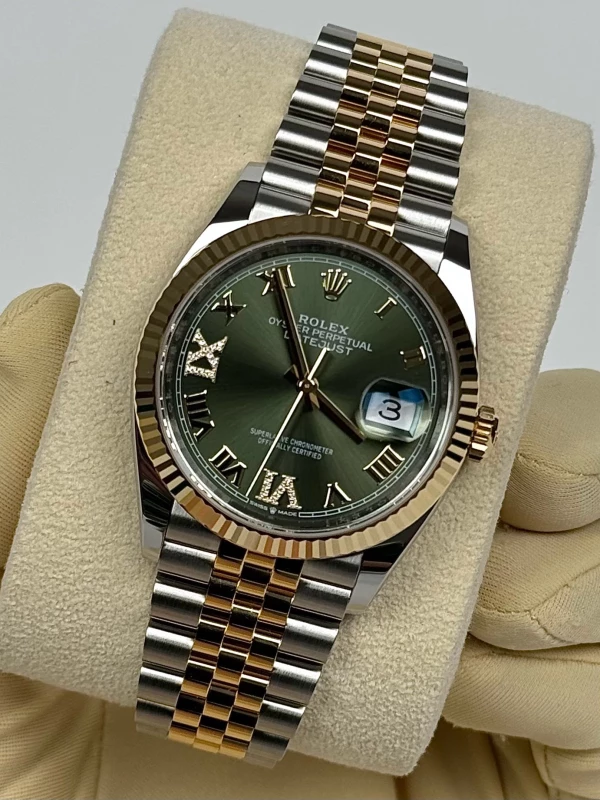 Rolex 36 mm, Oystersteel and yellow gold 126233-0025 4