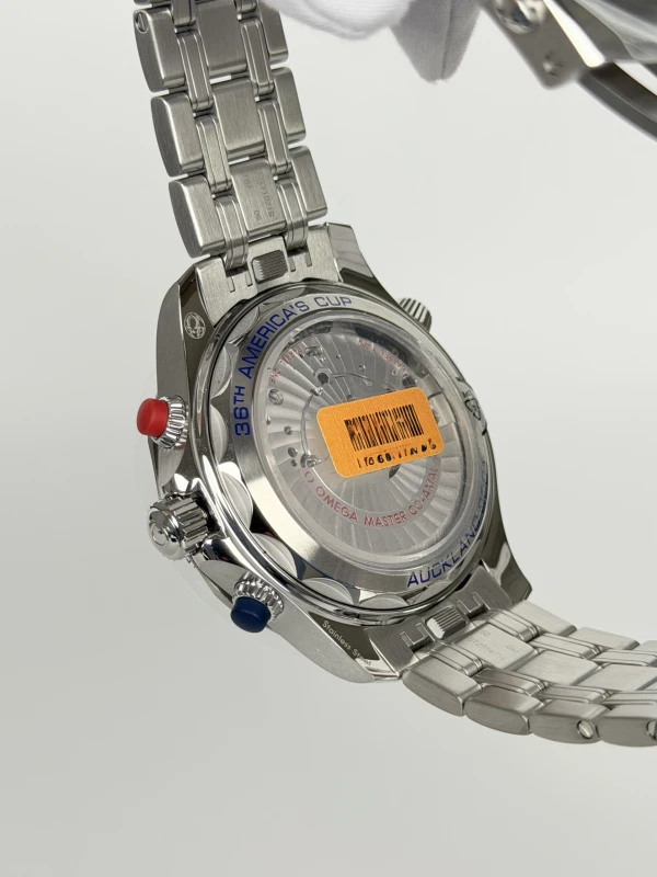 Omega Seamaster Diver 300M America’s Cup Chronograph 210.30.44.51.03.002 5