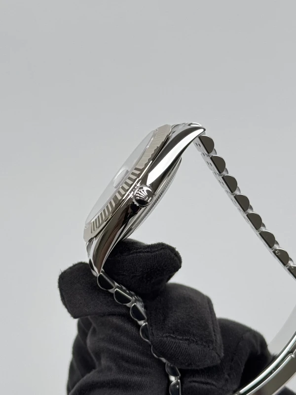 Rolex 41 mm 126334-0018 4