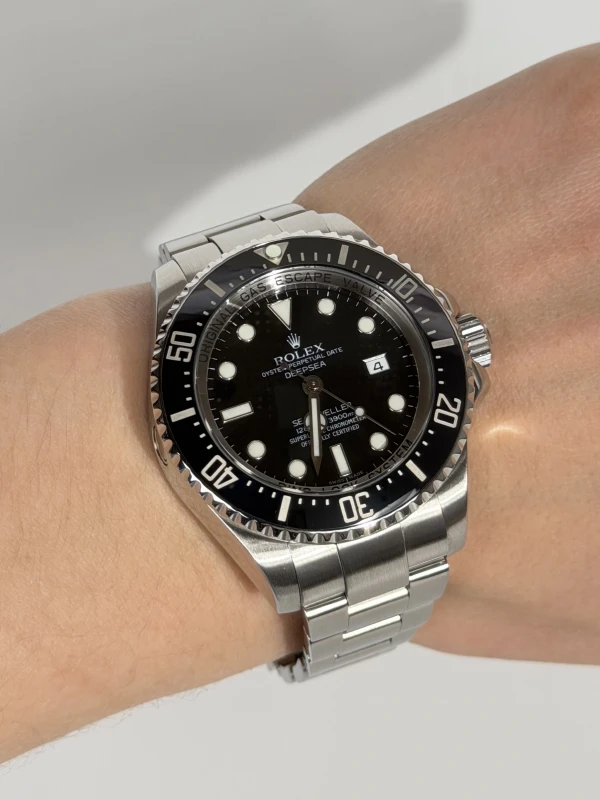 Rolex V Series 116660 6