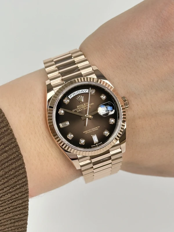 Rolex 36 MM, EVEROSE GOLD 128235-0037 7