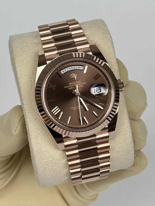 Rolex 40 mm Everose Gold 228235-0002 3