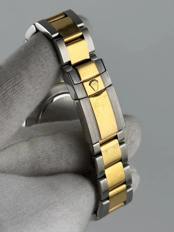 Rolex Cosmograph 40mm Steel and Yellow Gold 116523 ym 6