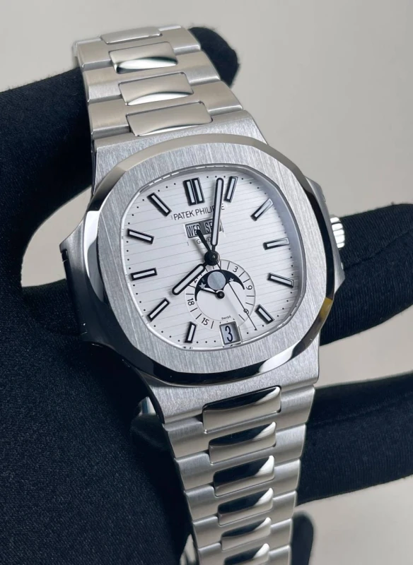 Patek Philippe 5726/1 5726/1A-010 3