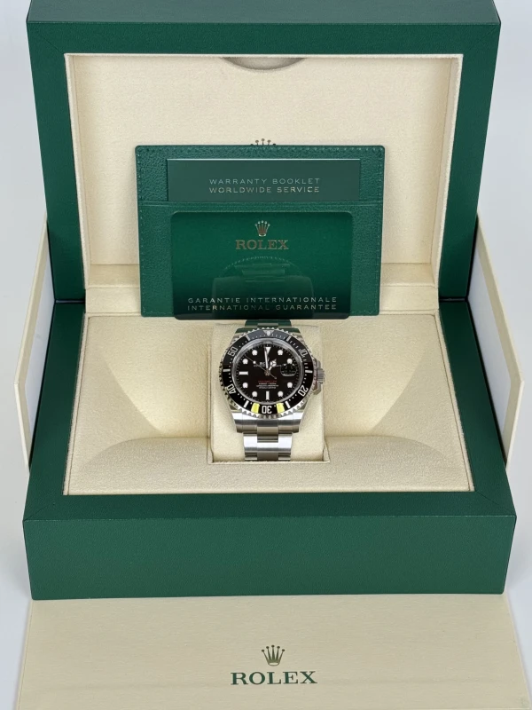 Rolex 4000 126600-0001 5