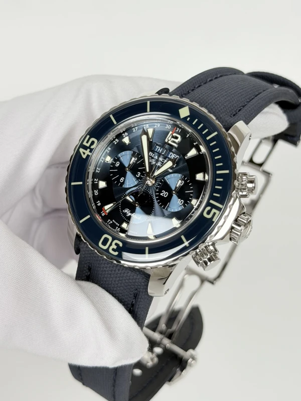 Blancpain Chronographe Flyback Quantième Complet 5066F 1140 52B 3