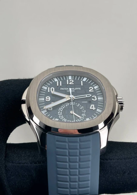 Patek Philippe 5164G-001 4
