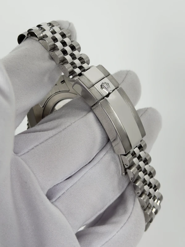 Rolex 40mm Steel 126710BLRO-0001 3