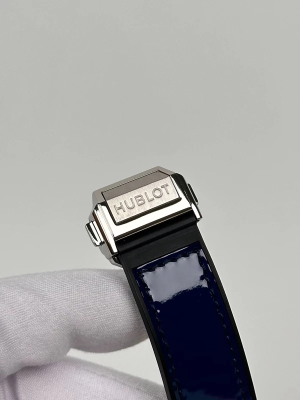 Hublot One Click Sang Bleu Steel White Diamonds 39 mm 465.SS.7179.VR.1204.MXM19 8
