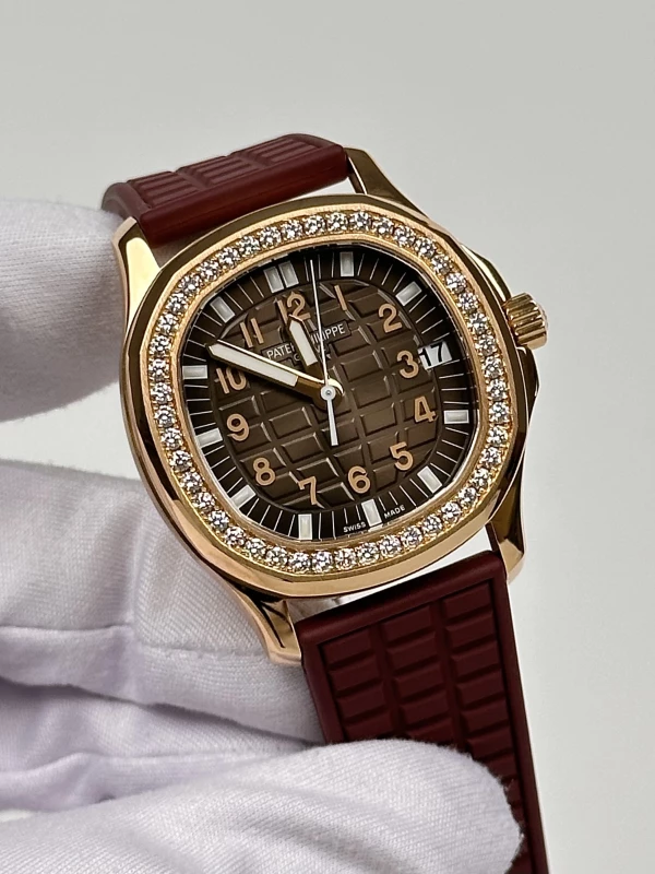 Patek Philippe 5068 Aquanaut Luce 5068R-001 3