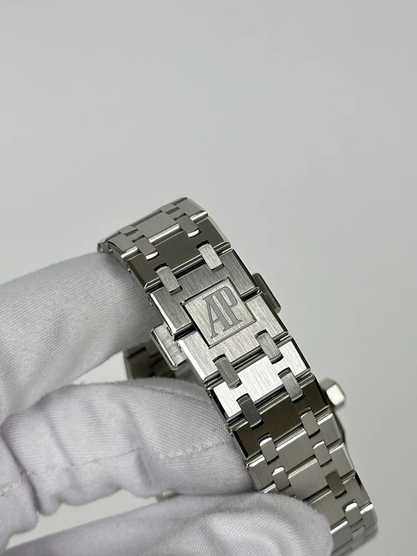 Audemars Piguet Selfwinding 37 mm 15551ST.ZZ.1356ST.05 7