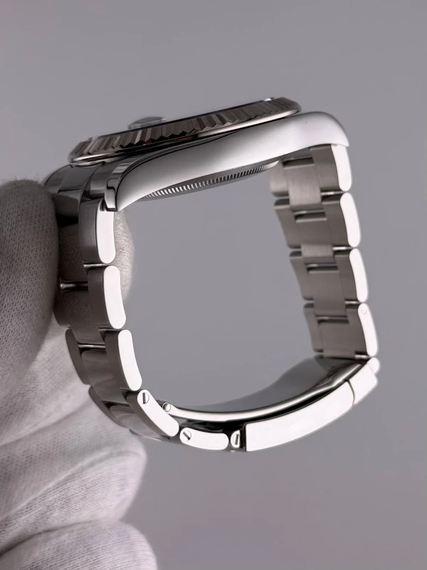Rolex 41mm  Rhodium Diamond 116334-0009 7