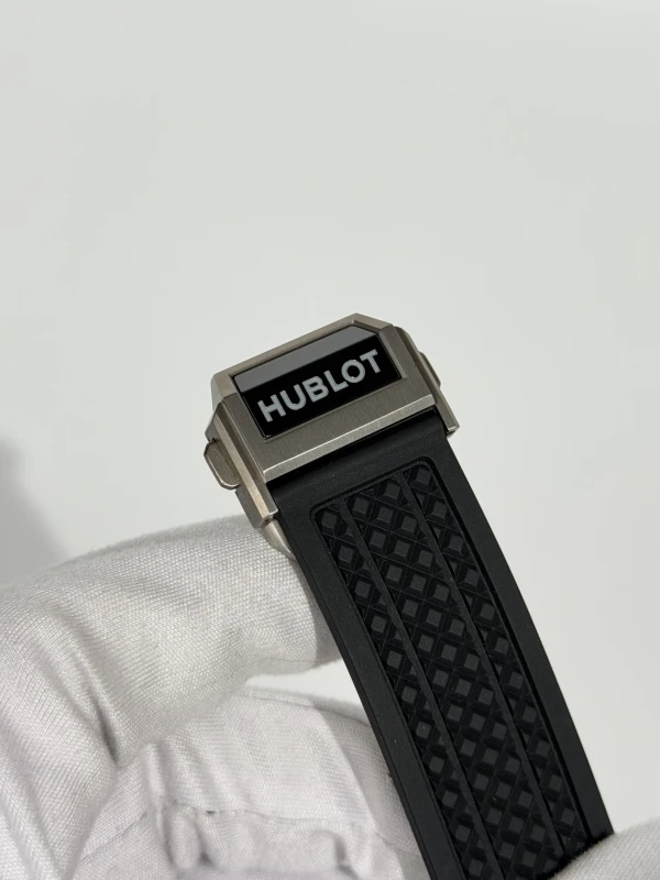 Hublot 20th Anniversary Titanium Ceramic 431.NM.1337.RX 5