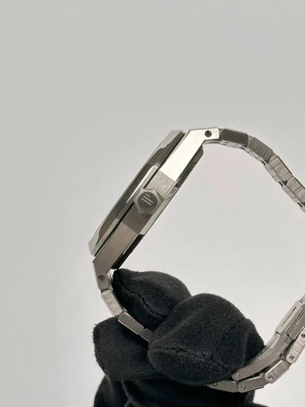 Audemars Piguet Selfwinding 37 mm 15451ST.ZZ.1256ST.03 5