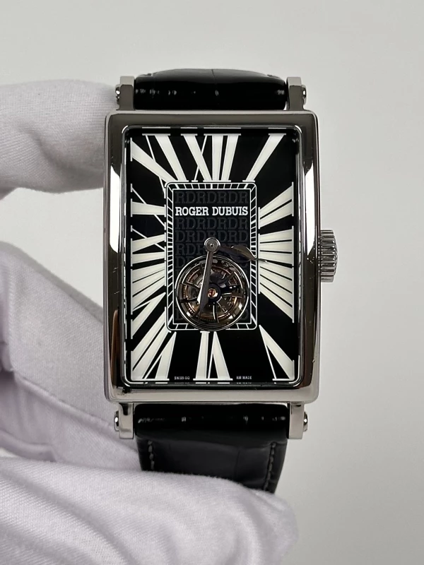 Roger Dubuis Tourbillon M34 M34 09 9 09 2