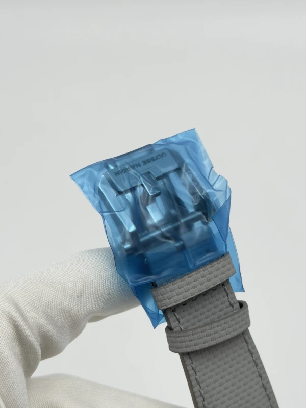 Ulysse Nardin 2520-500LE-3A-BLUE/3A 5