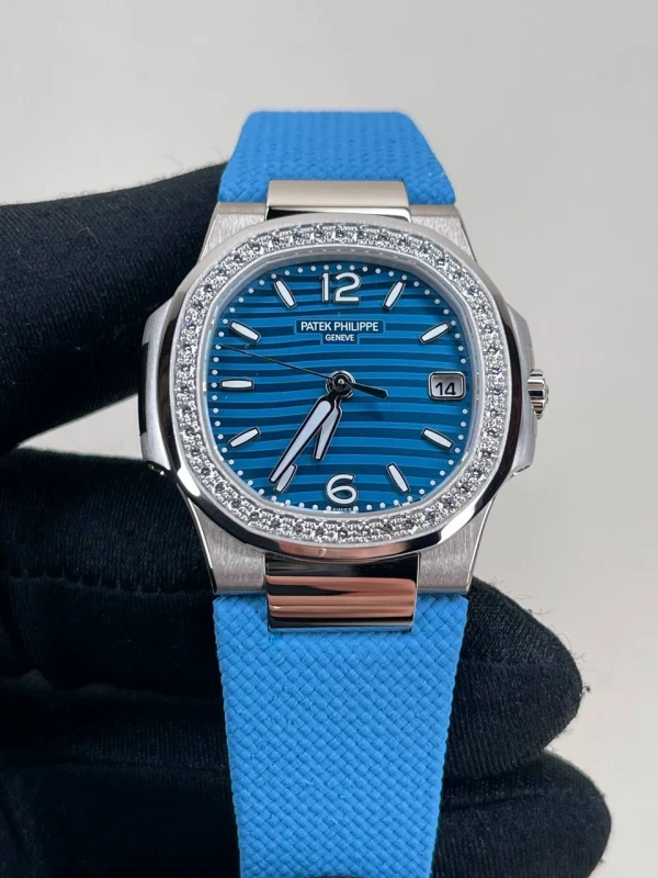 Patek Philippe Lady 7010 7010G-013 5