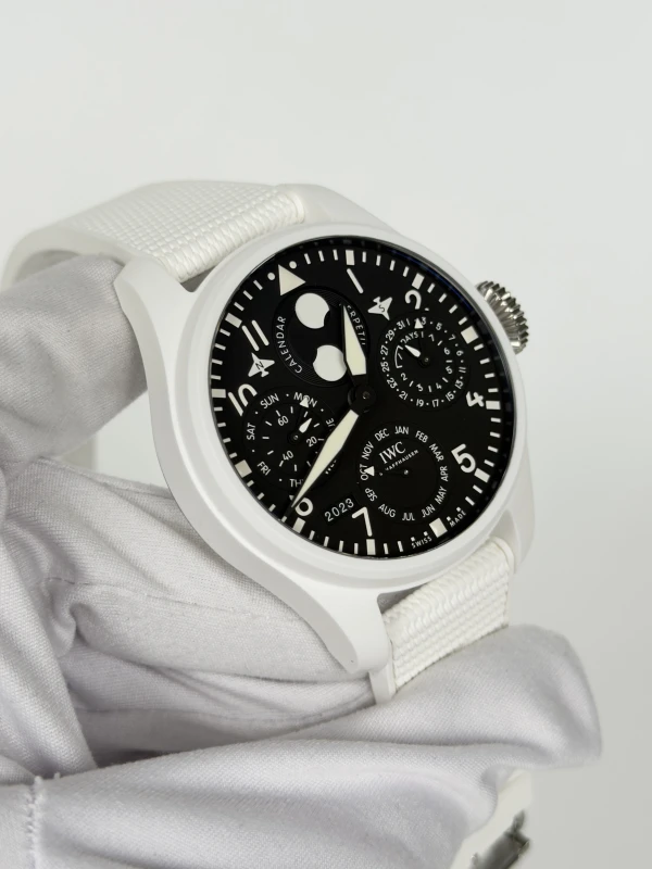 IWC Big Pilot's Watch Perpetual Calendar Edition Rodeo Drive IW503008 3