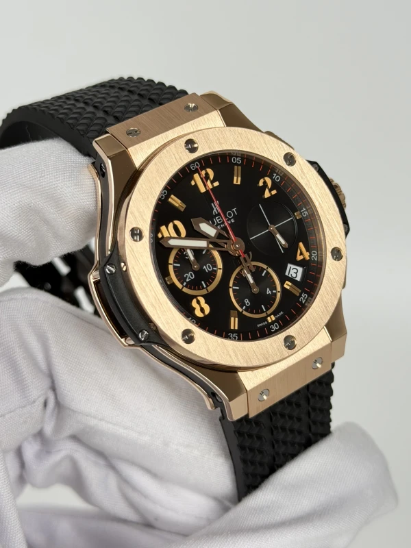 Hublot Rose Gold 341.PX.130.RX 2