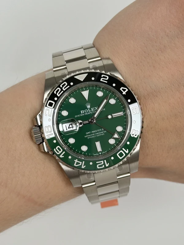 Rolex 40mm White Gold 126729VTNR 5