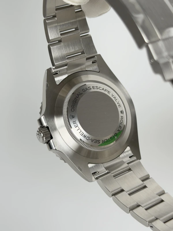 Rolex 4000 126600-0001 5