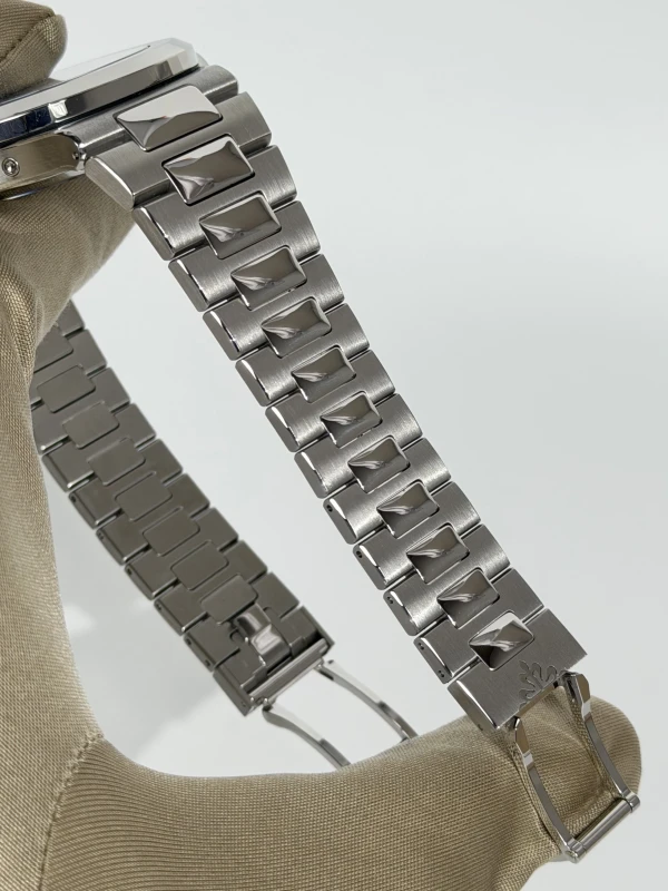 Patek Philippe 5726 5726/1A-014 3