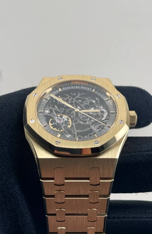 Audemars Piguet 15407BA.OO.1220BA.01 4