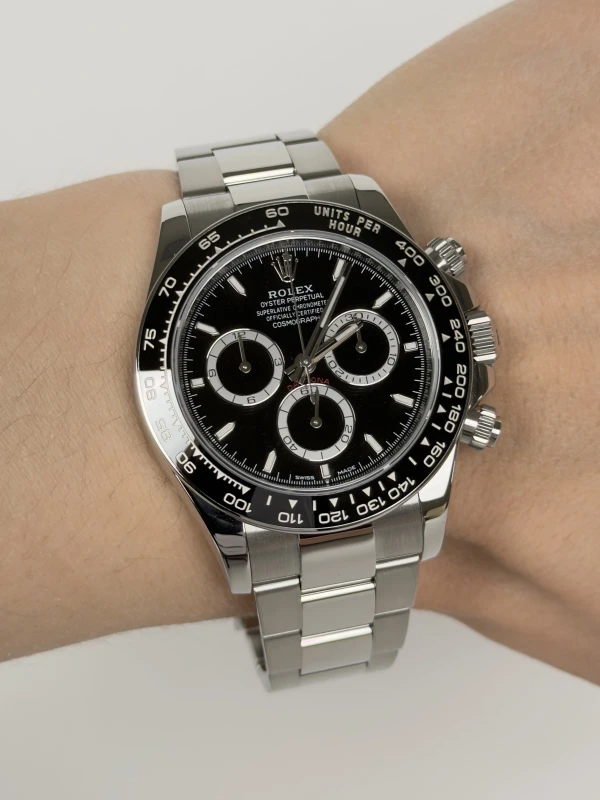 Rolex Cosmograph 40mm Steel 126500ln-0002 4