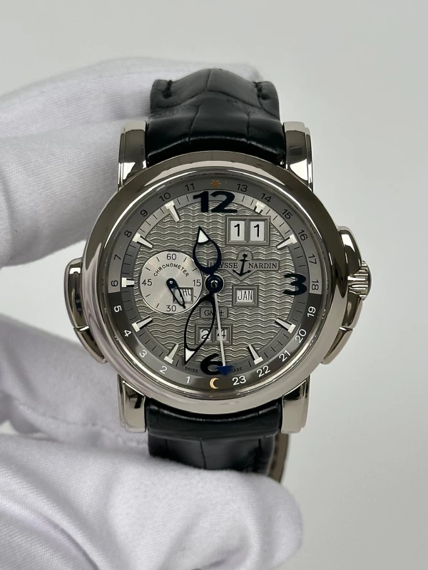 Ulysse Nardin 42мм 320-60/69 2