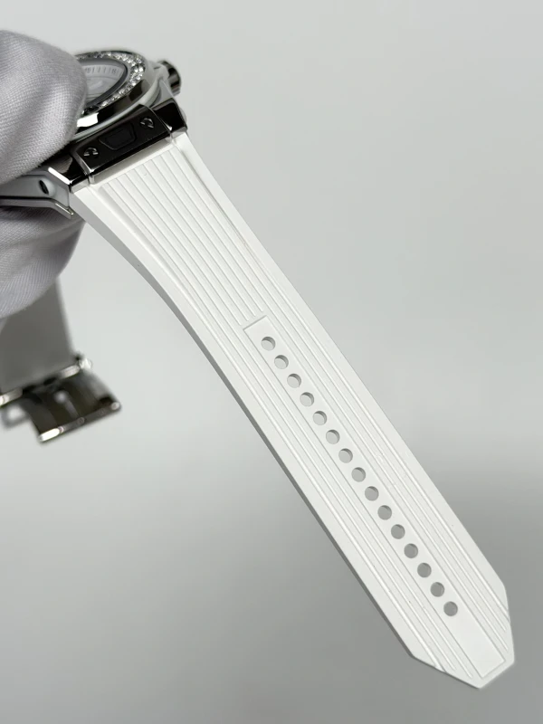 Hublot One Click 33 mm 485.SE.2010.RW.1204 4