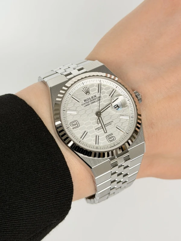Rolex Land-Dweller 40 127334-0001 5