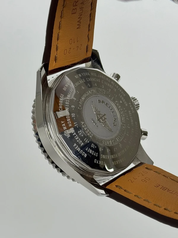 Breitling World A2432212/B726-441X 9