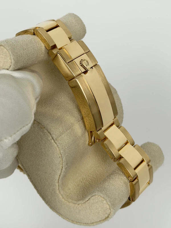 Rolex 40mm Yellow Gold 116758SARU 4