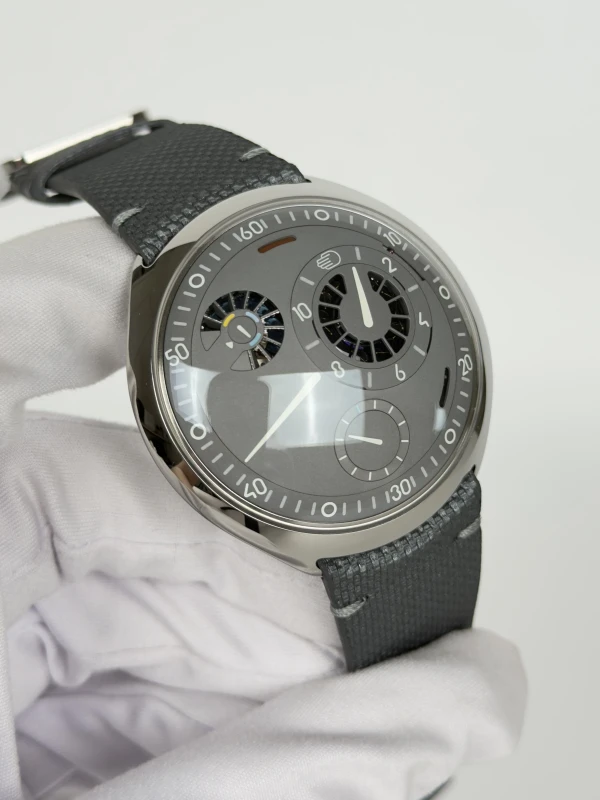 Ressence TYPE 2 Grey 3