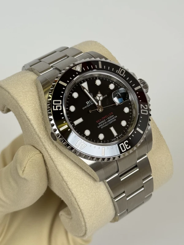 Rolex 4000 126600-0001 2