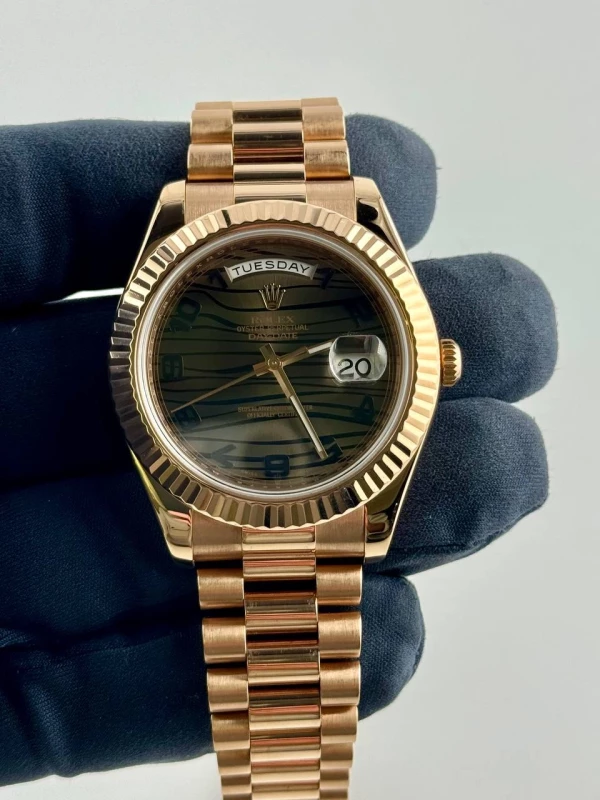 Rolex 41mm Wave Dial, Rose Gold 218235 4