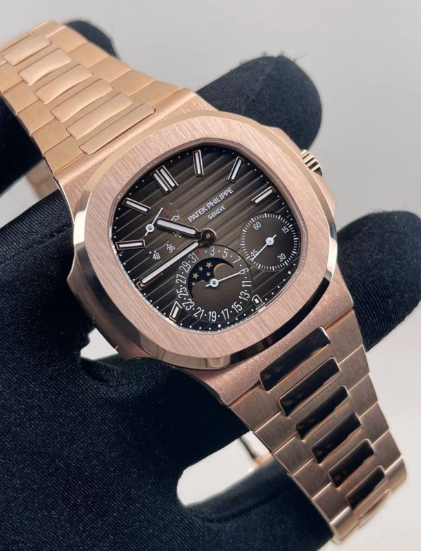 Patek Philippe 5712/1R-001 5712/1R-001 6
