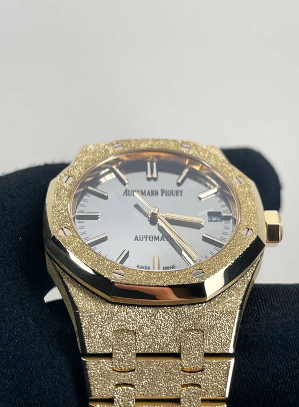 Audemars Piguet Frosted Gold Carolina Bucci 15454BA.GG.1259BA.02 4