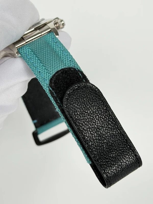 Rolex BEACH WITH GREEN CHRYSOPRASE DIAL 116519 Blue 4